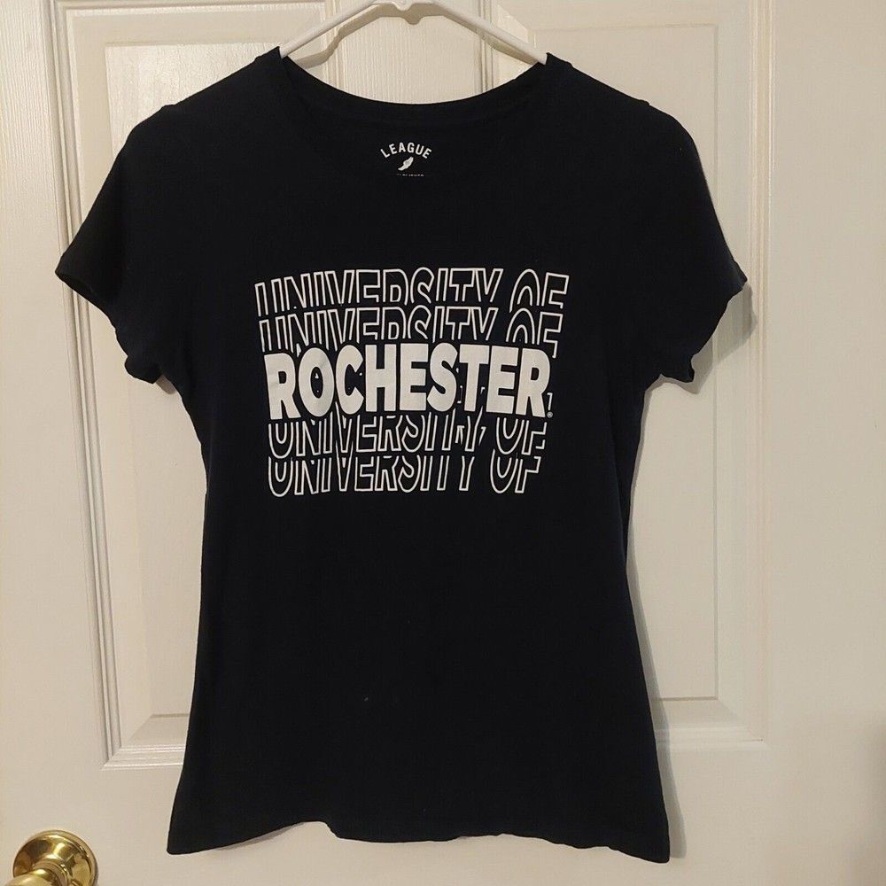 League Navy Blue University Of Rochester Short Sleeved Crewneck Tshirt Sz Small